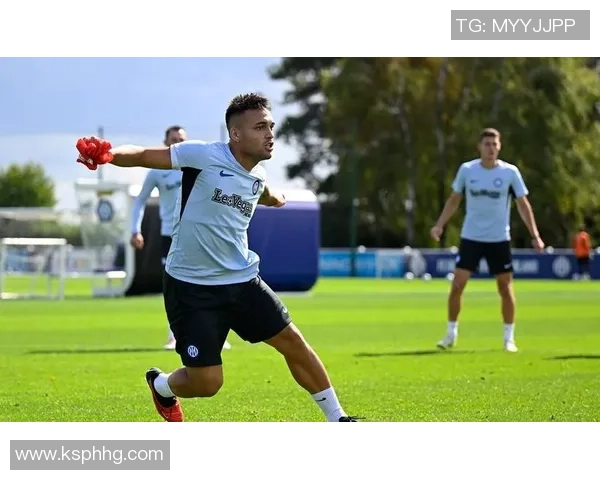 矮壮足球明星名字大全及其成就与影响力分析 矮壮足球明星名字大全及其成就与影响力分析