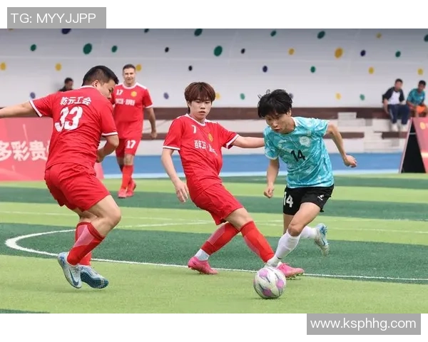 西安足球队的魅力与激情揭秘:一场关于梦想与团结的足球之旅 西安足球队的魅力与激情揭秘:一场关于梦想与团结的足球之旅