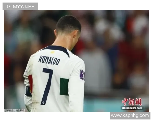 足球明星球场戒指的魅力与价值探秘:为何它成为球迷心中的珍藏之物 足球明星球场戒指的魅力与价值探秘:为何它成为球迷心中的珍藏之物